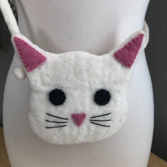 BNB Boiled Wool Kitten Zip Crossbody Bag - Handmade in Nepal - Picture 2 of 5
